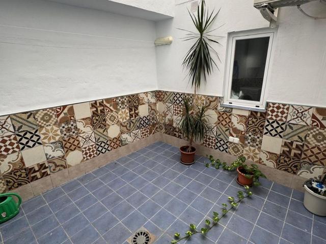 Piso, Algarrobo