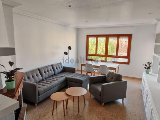 Piso, Almoradí