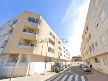 Piso, Almoradí