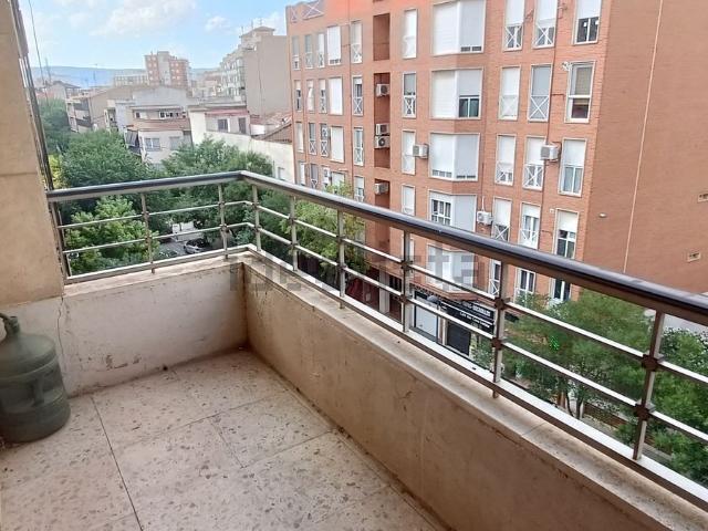 Piso, Almansa