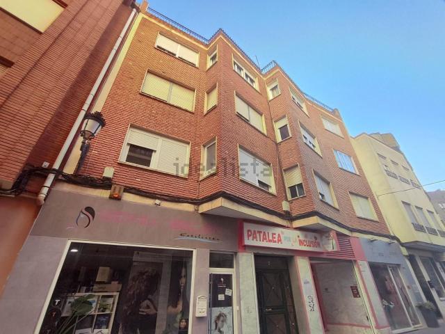 Piso, Almansa