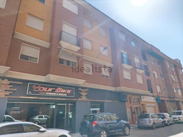Piso, Almansa