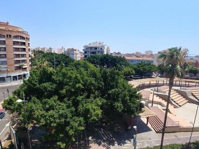 Piso, Almería