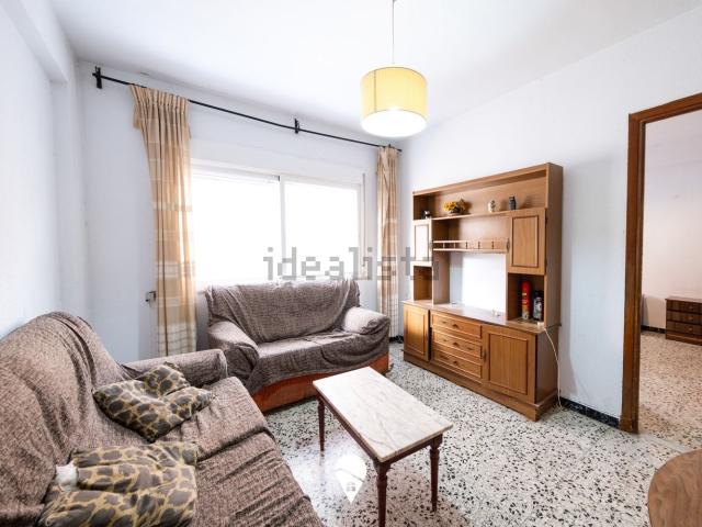 Piso, Almería