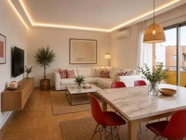 Piso Alquiler Madrid Capital, Adelfas