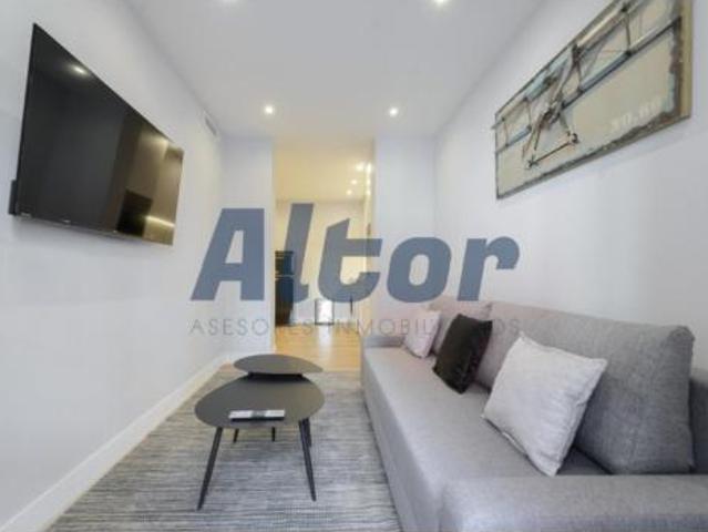 Piso Alquiler Madrid Capital, Cortes Huertas