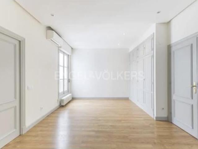 Piso Alquiler Madrid Capital, Cortes Huertas