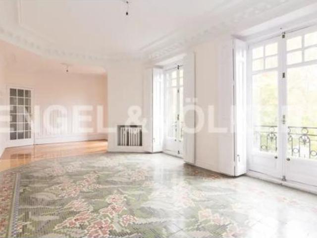 Piso Alquiler Madrid Capital, Cortes Huertas