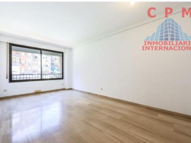 Piso Alquiler Madrid Capital, Prosperidad