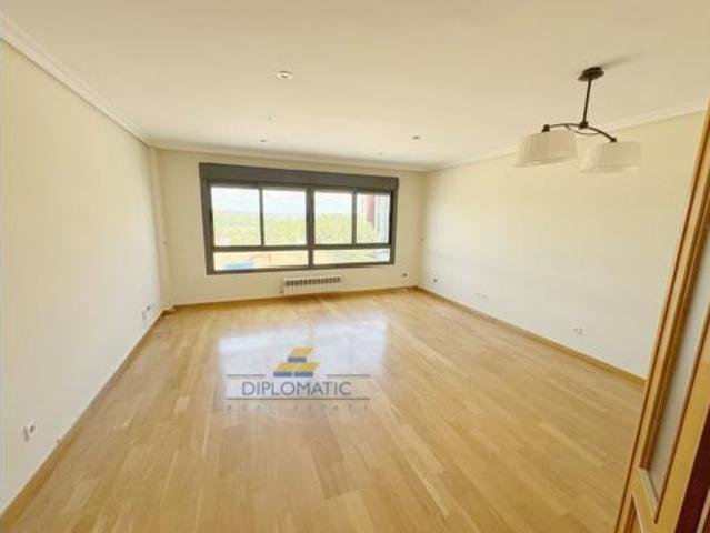 Piso Alquiler Madrid Capital, Sanchinarro