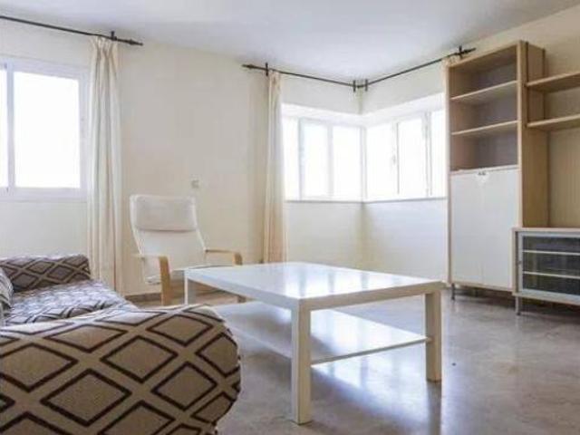 Piso Alquiler Málaga Capital, Huelin La Princesa Jardín de la Abadía