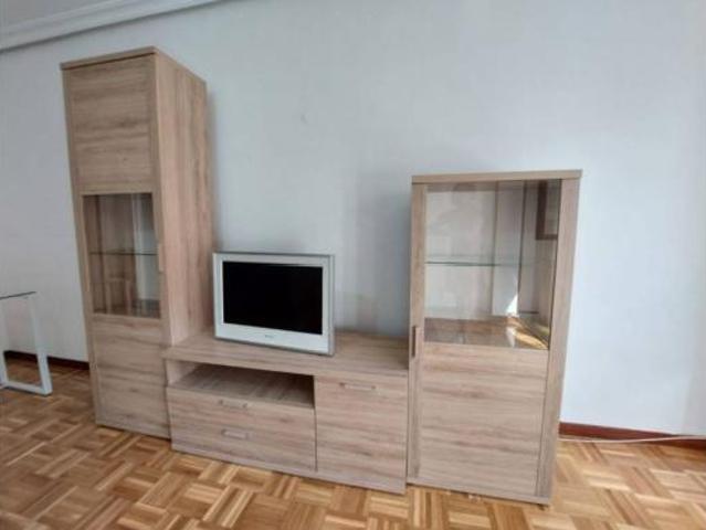 Piso Alquiler Oviedo, Tenderina Mercadín Fozaneldi