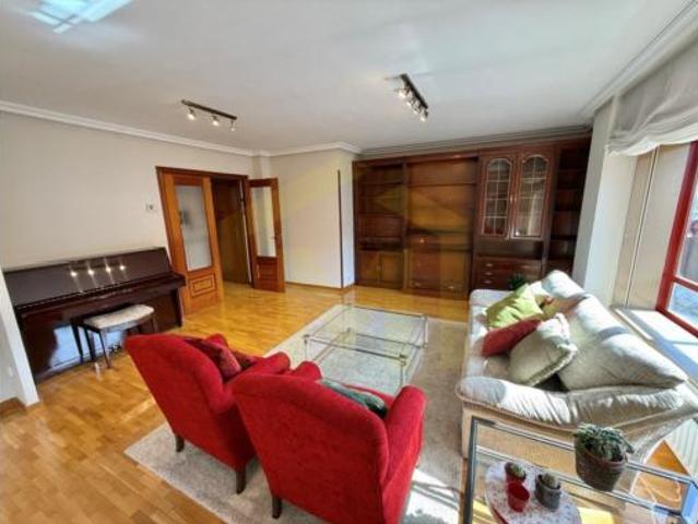 Piso Alquiler Oviedo, Ciudad Naranco Vallobín