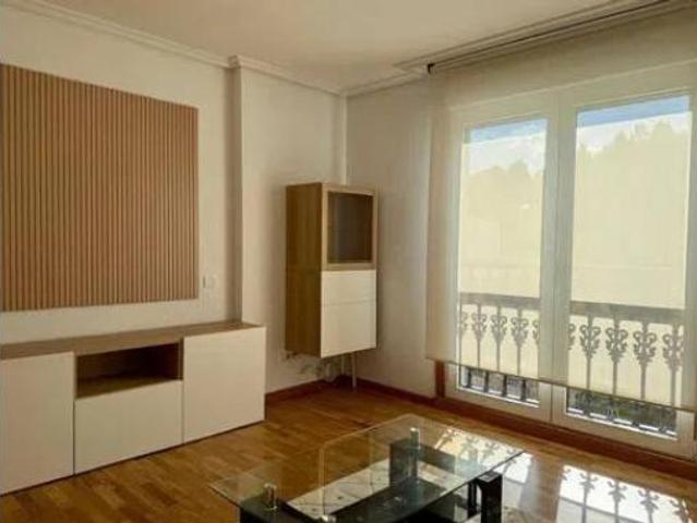 Piso Alquiler Arteixo, A Baiuca