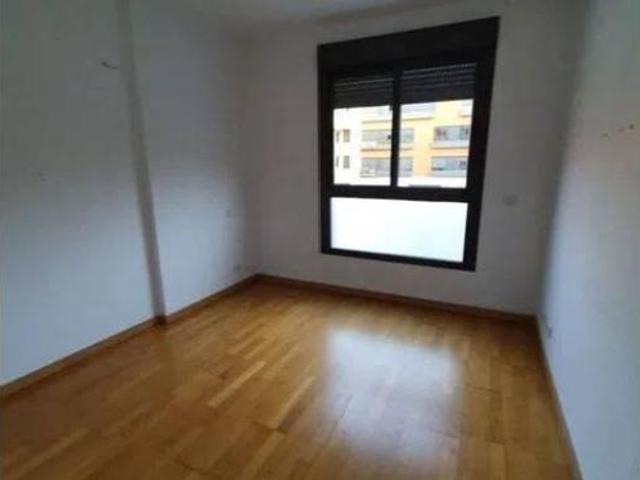 Piso Alquiler Camas, Camas