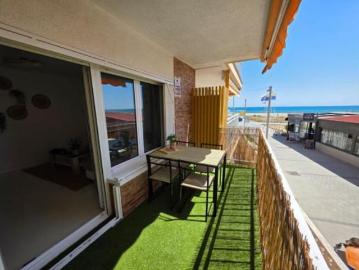 Piso Alquiler Castelldefels, Lluminetes
