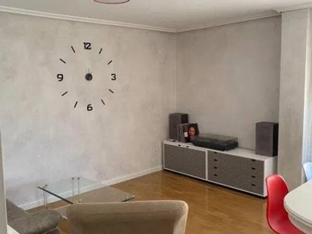 Piso Alquiler Cistérniga, Cistérniga