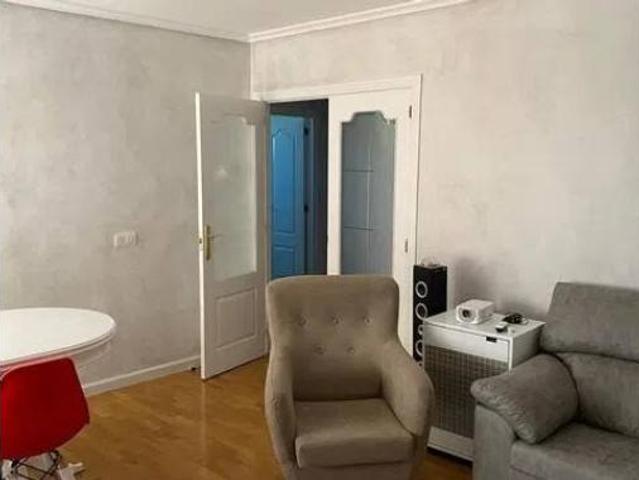 Piso Alquiler Cistérniga, Cistérniga