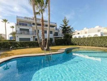Piso Alquiler Dénia, Dénia