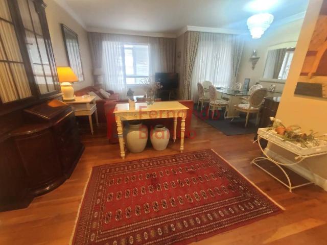 Piso Alquiler Deusto Bilbao | 1.400 €, 130 m²