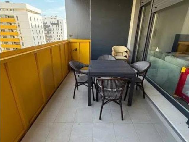 Piso Alquiler Dos Hermanas, Entrenúcleos