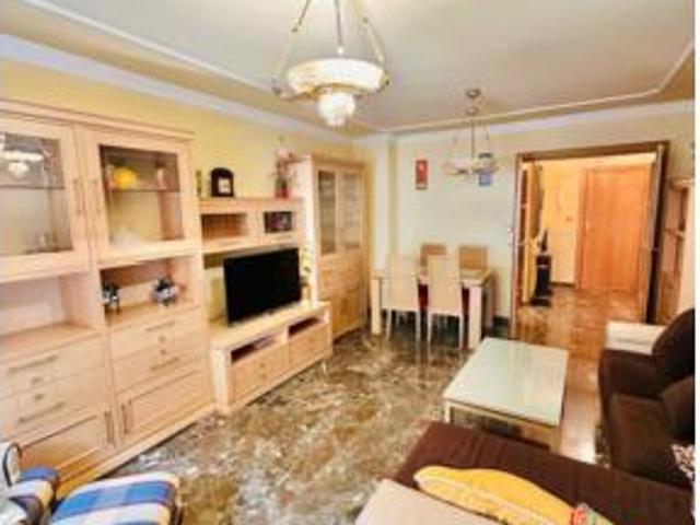 Piso Alquiler Granada Capital, Chana