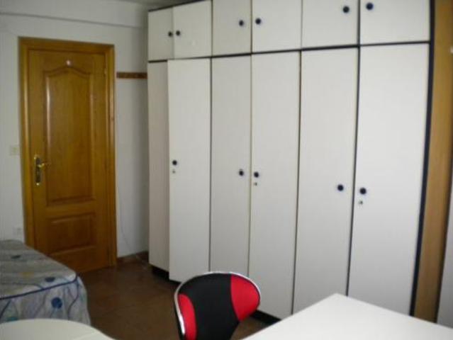Piso Alquiler Granada Capital, San Ildefonso Hospital Real