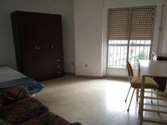 Piso Alquiler Jaén Capital, Zona del Hospital