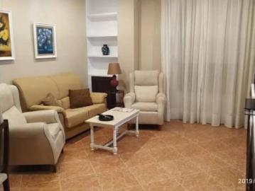 Piso en alquiler en Linares