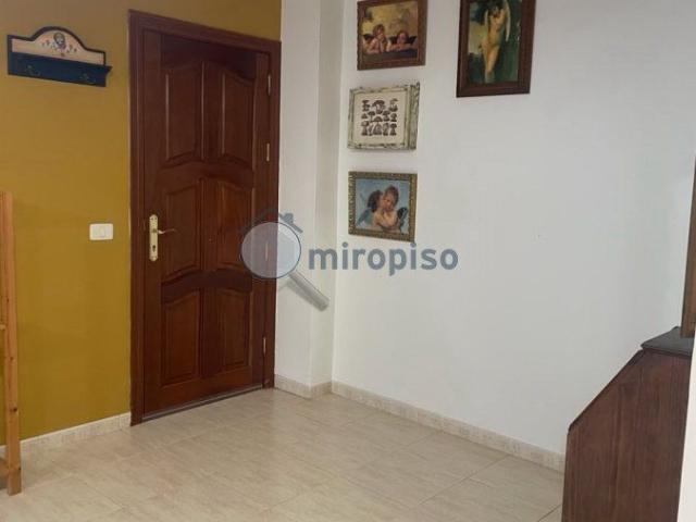 Piso Alquiler Sta.Cruz Tener