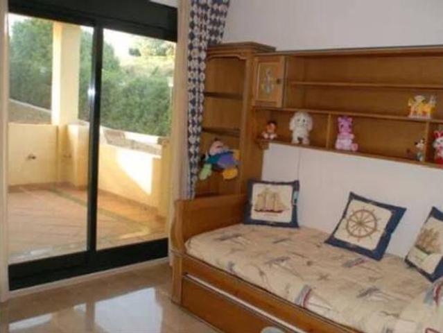 Piso Alquiler San Roque, Núcleo