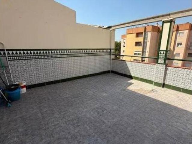 Piso Alquiler Sevilla Capital, Urbadiez Entrepuentes