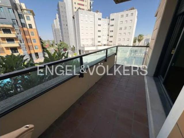 Piso Alquiler Sevilla Capital, Pineda Pedro Salvador