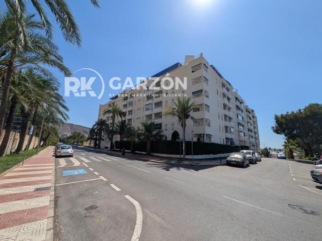 Piso Alquiler SIN muebles Aguadulce Sur