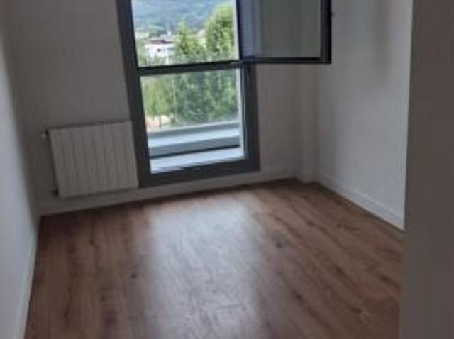 Piso Alquiler Urduliz, Campa