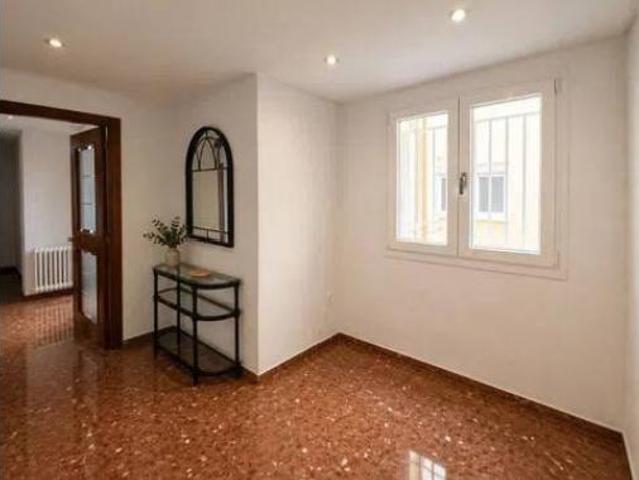 Piso Alquiler València Capital, Arrancapins