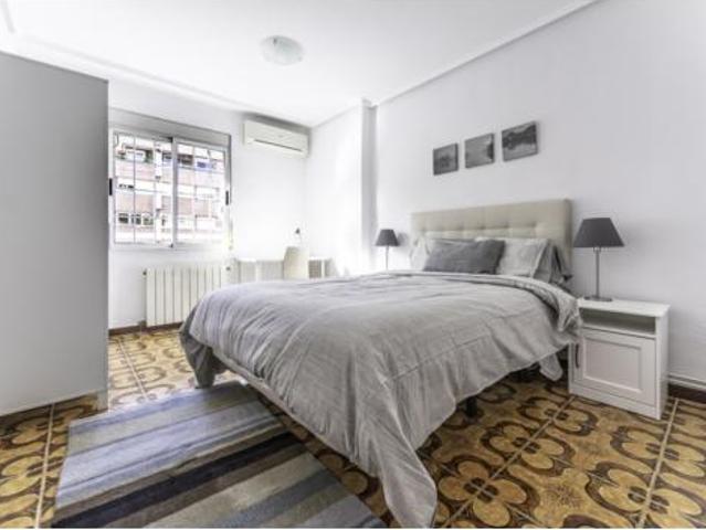 Piso Alquiler València Capital, Arrancapins