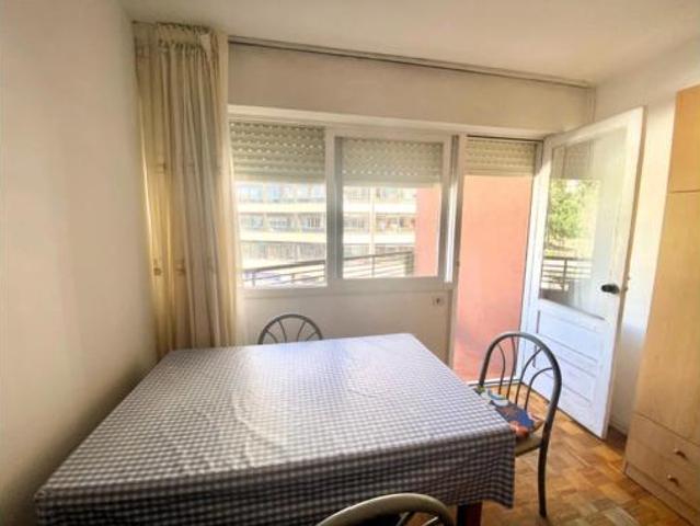 Piso Alquiler Vigo, Berbés Peritos