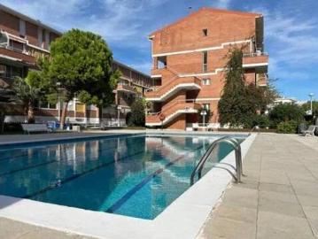 Piso Alquiler Vilanova i la Geltrú, Barri de Mar Ribes Roges Plaça de la Sardana