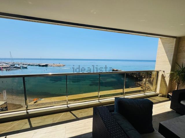 Piso, Altea
