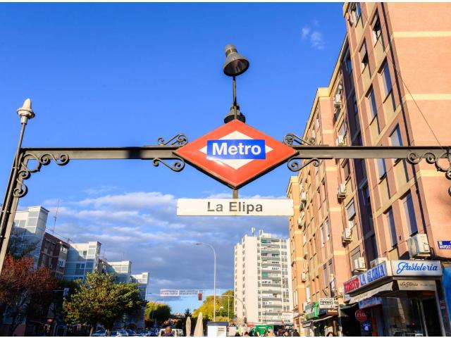 Piso amplio y totalmente equipado de 3 dormitorios en Madrid