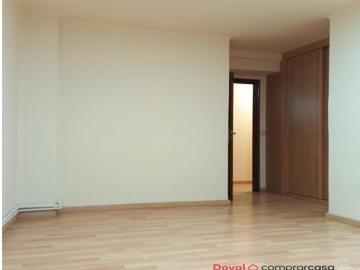 PISO AMPLIO Y TOTALMENTE REFORMADO EN TORRECEDEIRA, Vigo