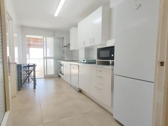 PISO AMUEBLADO 4 DORMITORIOS 1BAÑO 1 ASEO SIN ASCENSOR ZONA LA ESTRELLA