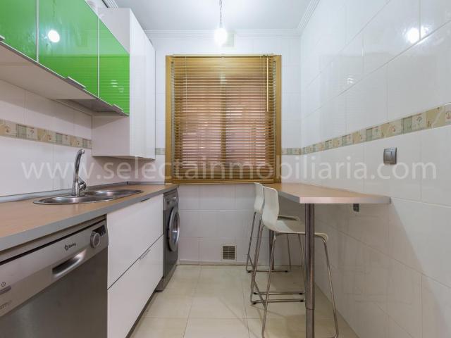 PISO AMUEBLADO