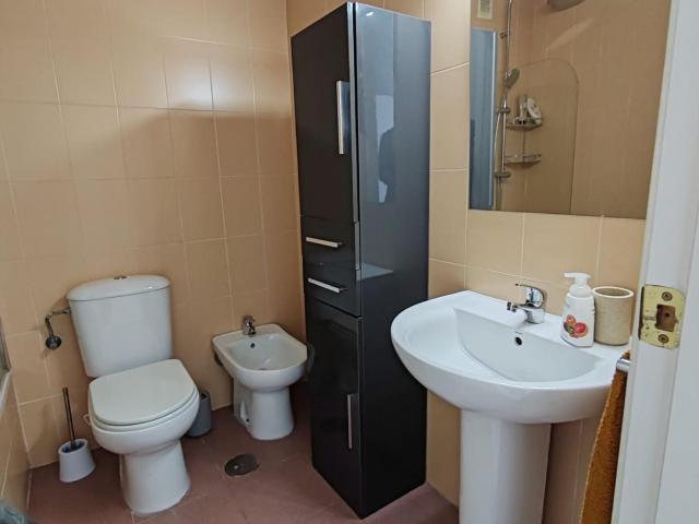 piso amueblado con piscina