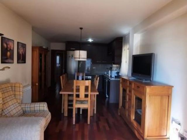 Piso Amueblado, confortable y luminoso en zona residencial