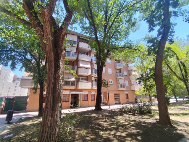 PISO AMUEBLADO DE 2 DORMITORIOS EN ACTUR C/ JOAQUIN ZAMORA SERRATE