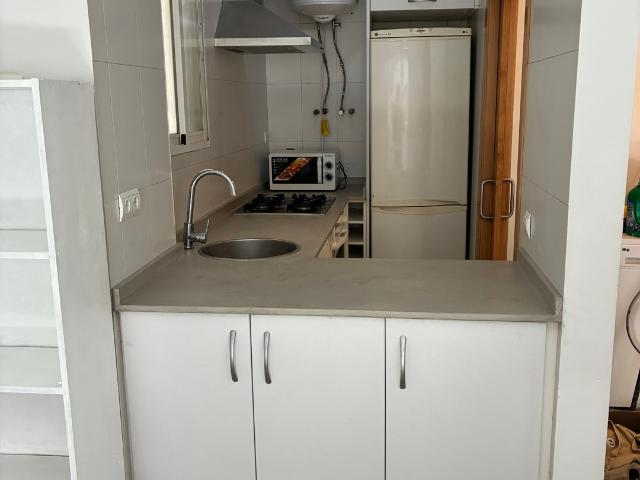 Piso amueblado de 2 habitaciones y 2 baños