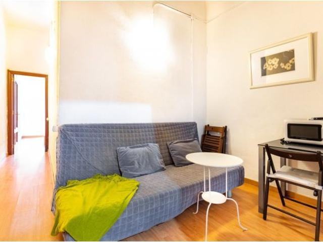 Piso amueblado en Barrio Goict
