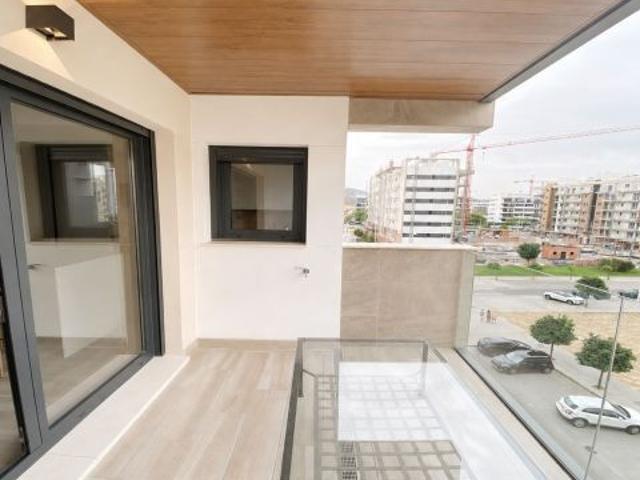 Piso amueblado en la zona del Hipercor